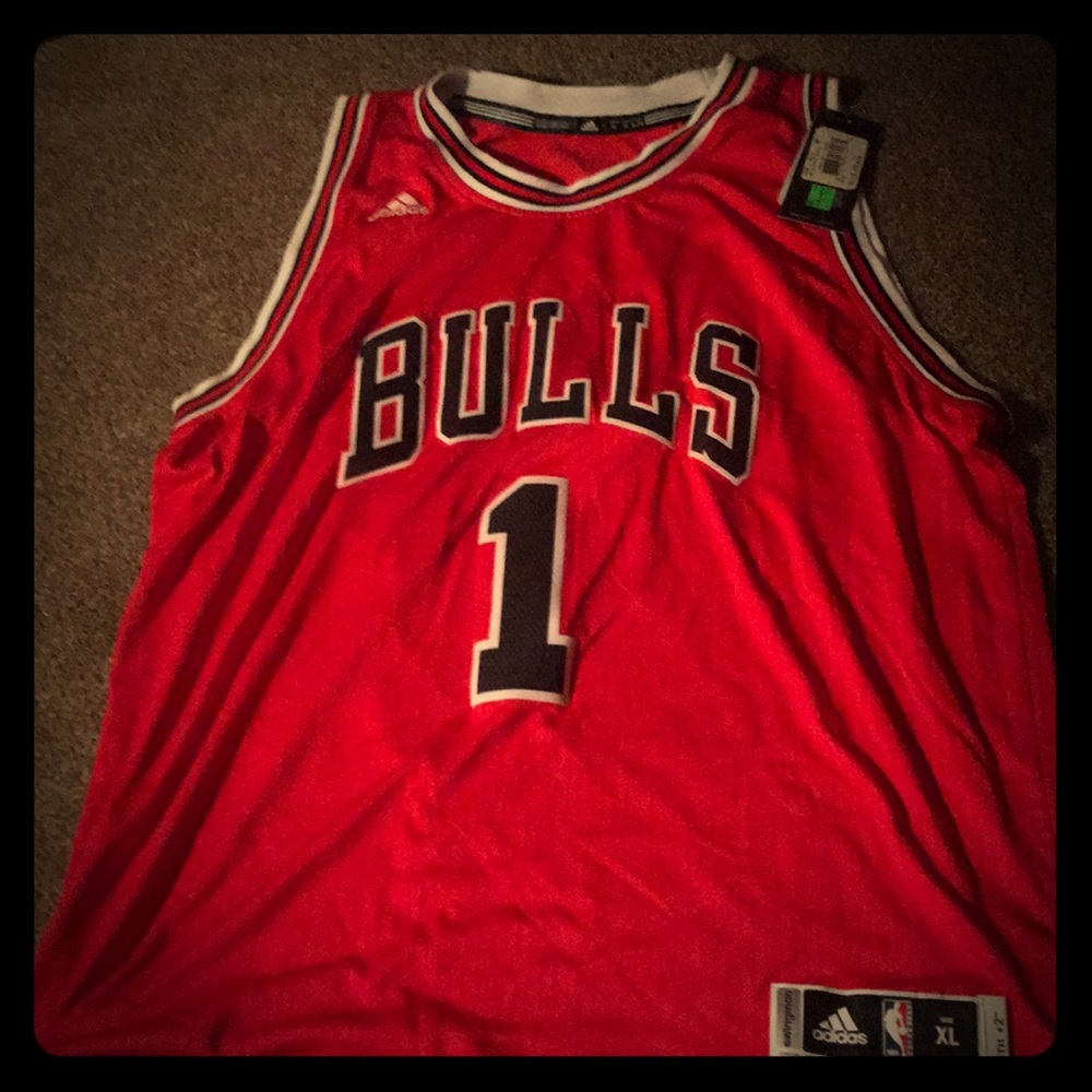 Bulls: Derrick Rose Jersey XL New